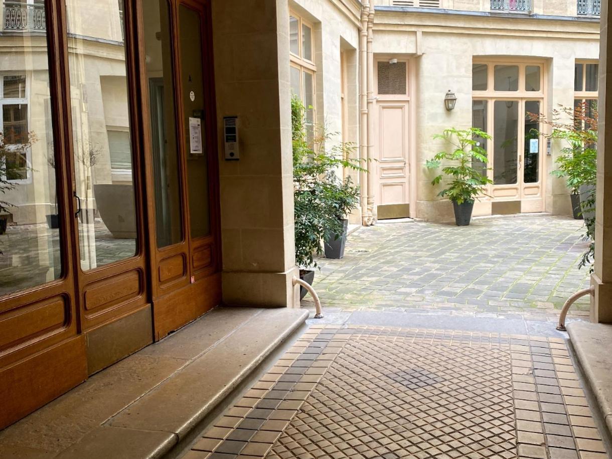 Studio 9m2 Champs Elysees Arc De Triomphe75008 Appartement *